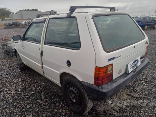 2004 FIAT UNO 