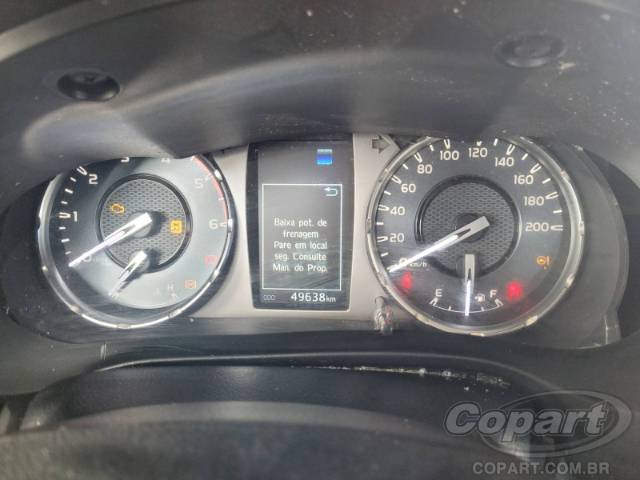 2024 TOYOTA HILUX CD 