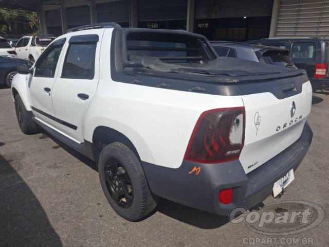 2019 RENAULT DUSTER OROCH 