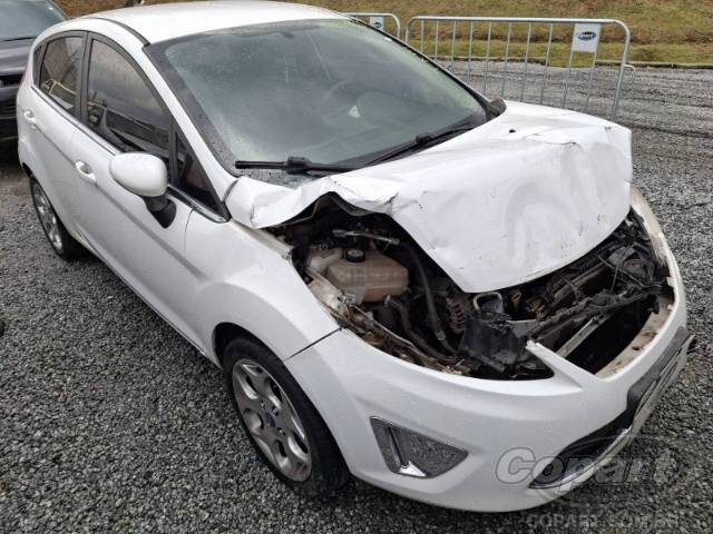 2013 FORD FIESTA 