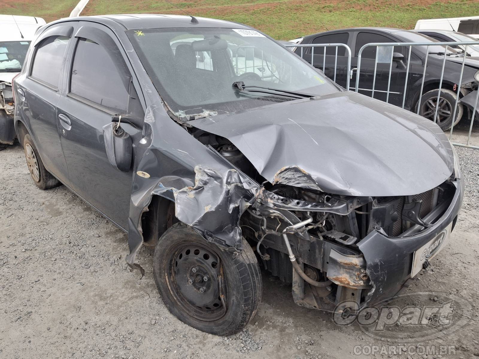 Veículo Toyota Etios Toyota Etios X 1.3 16V 2014 2014 em leilão