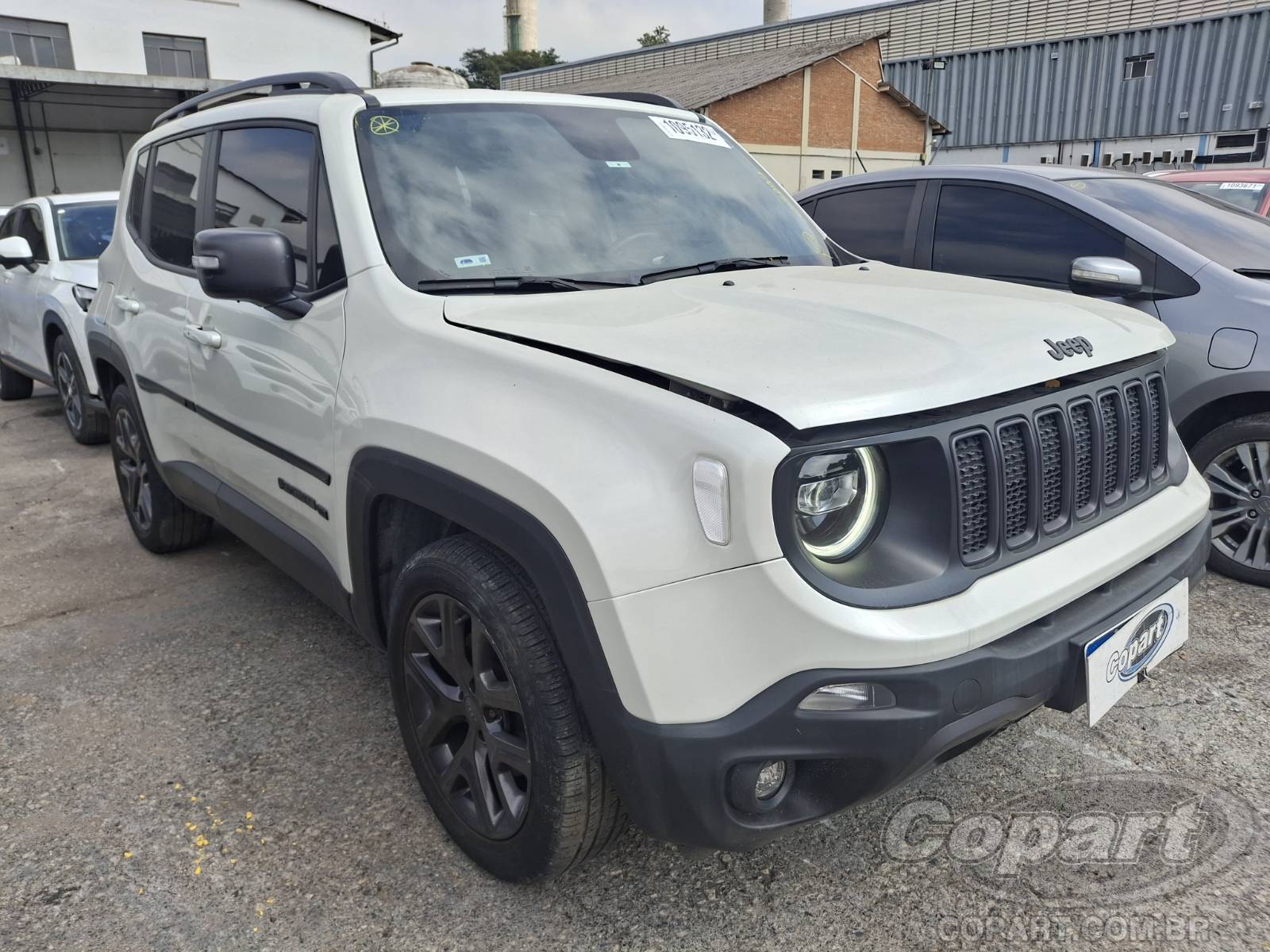 Veículo Fiat Renegade Jeep Renegade Longitude 1.8 16V E.TorQ Evo 2021 2021 em leilão