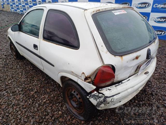 1996 CHEVROLET CORSA 