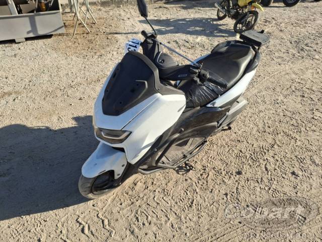 2021 YAMAHA NMAX 