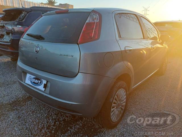 2011 FIAT PUNTO 