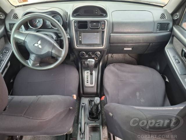 2015 MITSUBISHI PAJERO TR4 