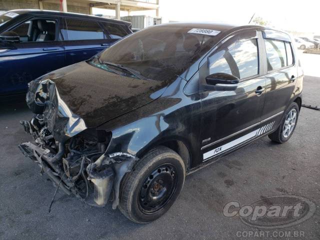 2013 VOLKSWAGEN FOX 
