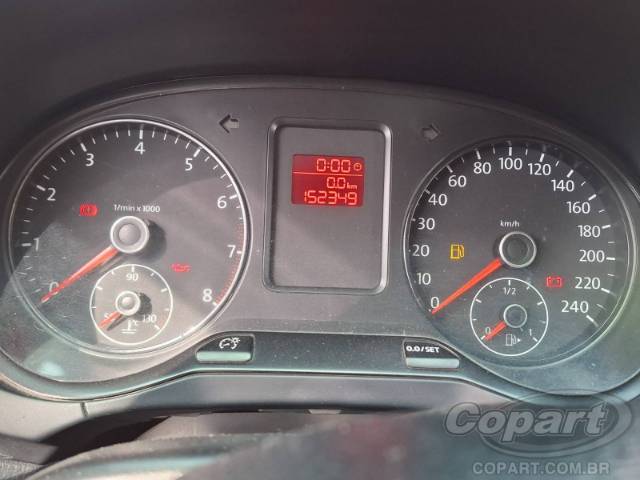 2013 VOLKSWAGEN FOX 