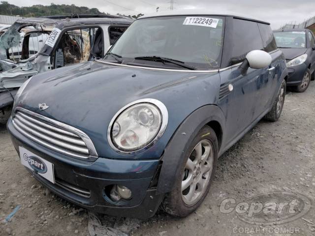 2010 MINI COOPER 