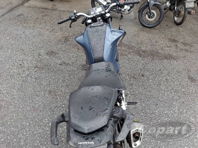 2025 HONDA CB 300F 