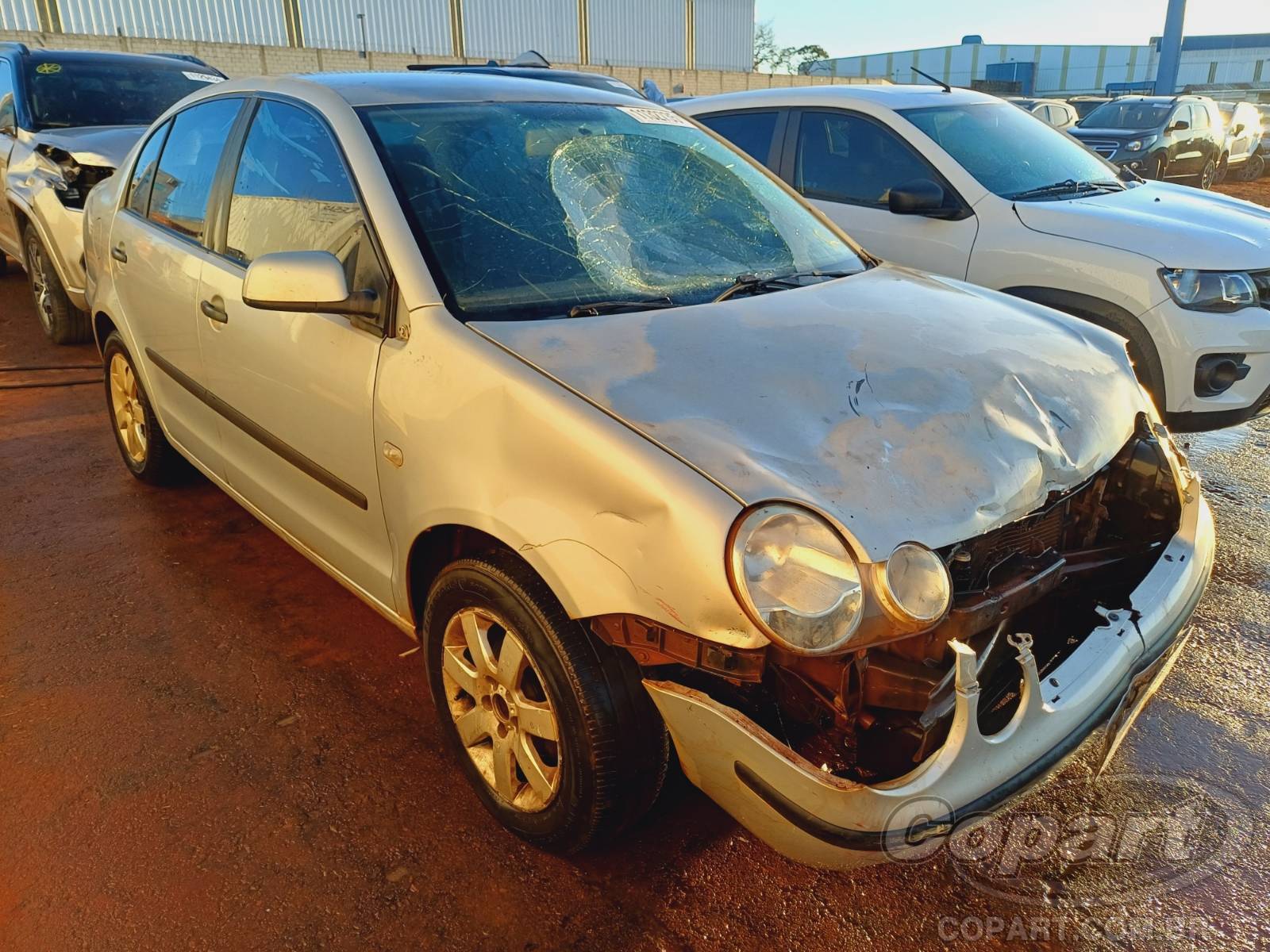 Veículo VW - VolksWagen Volkswagen Volkswagen Polo Sedan 2005 2005 em leilão