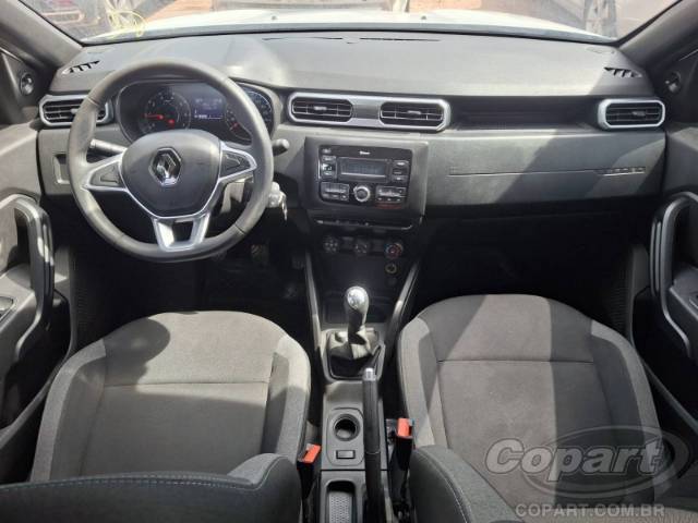 2021 RENAULT DUSTER 