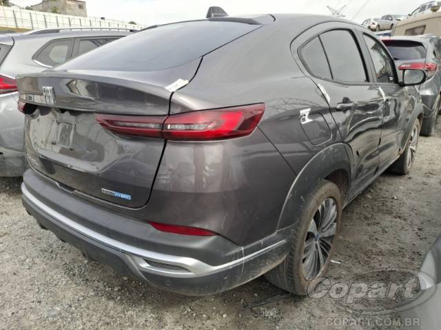 2025 FIAT FASTBACK 
