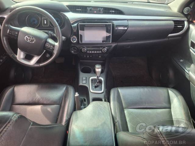 2017 TOYOTA HILUX CD 