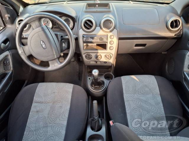 2010 FORD FIESTA SEDAN 