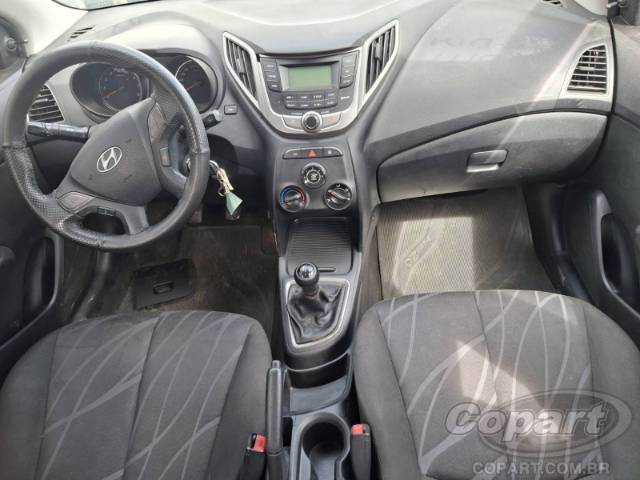 2015 HYUNDAI HB20 