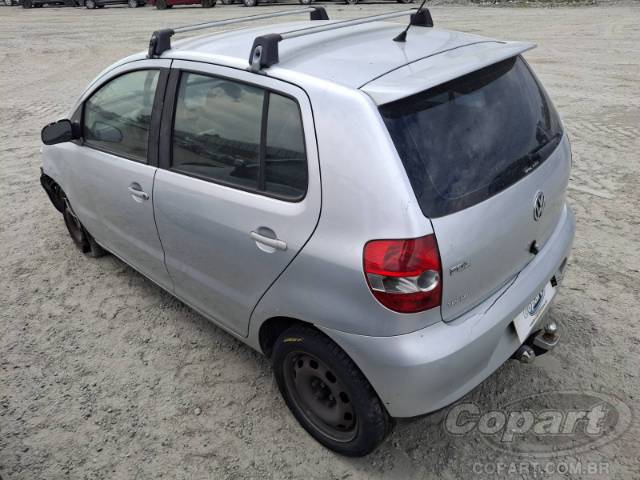 2010 VOLKSWAGEN FOX 