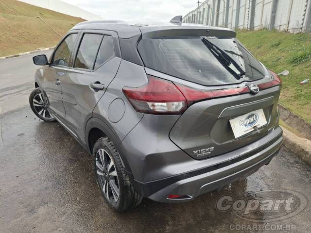 2025 NISSAN Kicks Play 