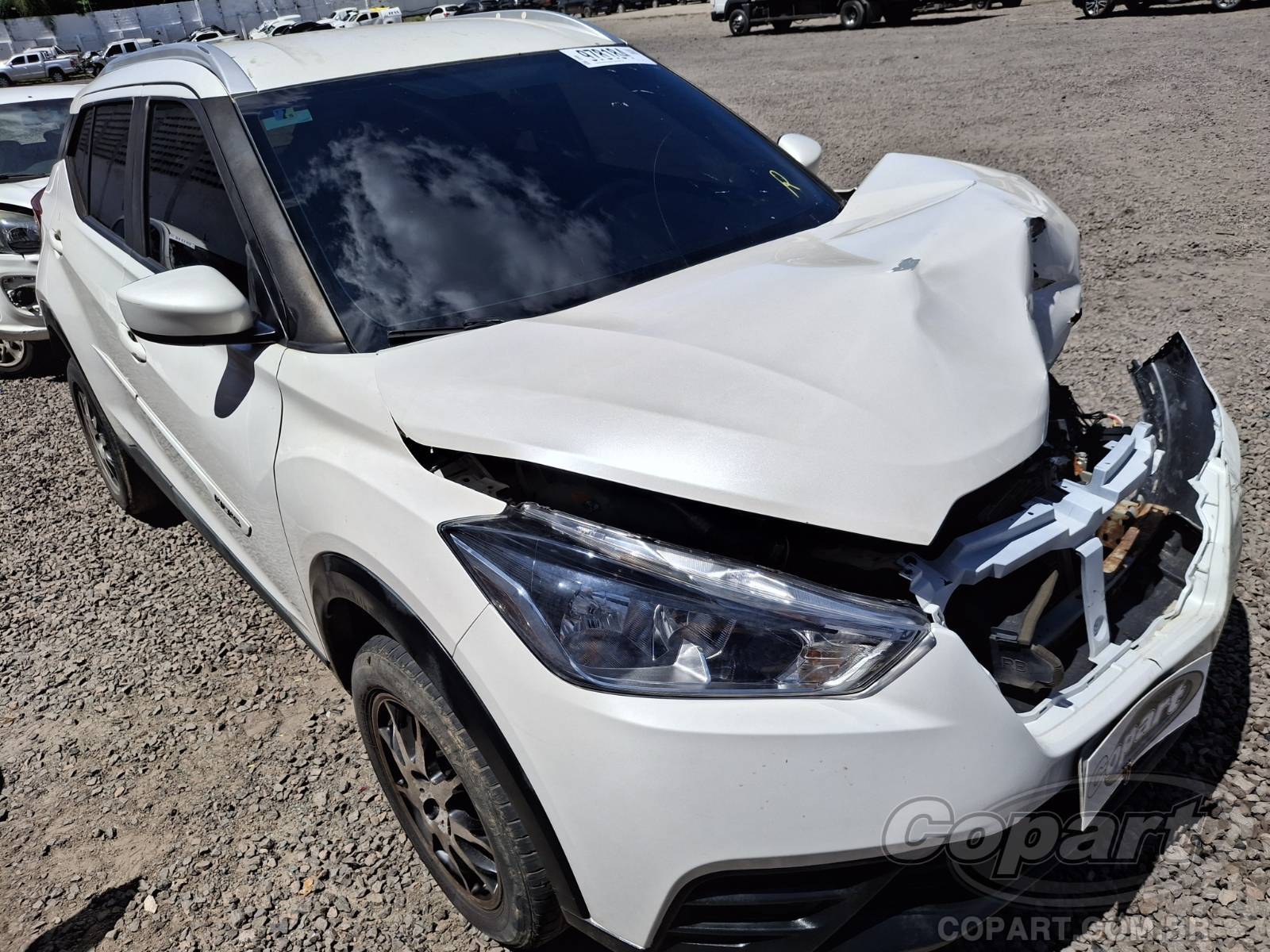 Nissan Kicks S CVT 1.6 16V 2018 Pequena Monta