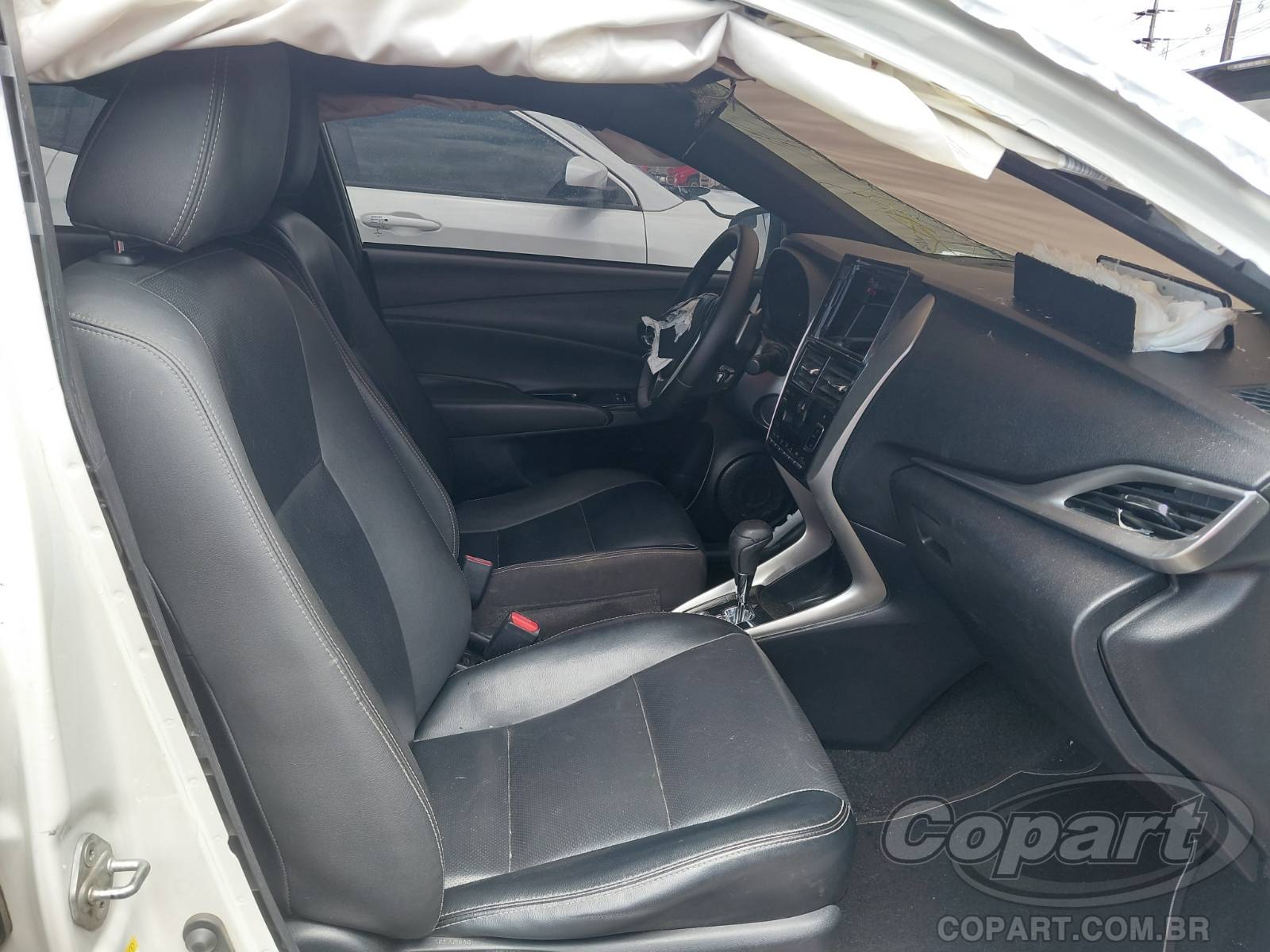 Foto 5: 2019 TOYOTA YARIS