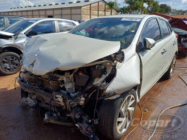 2019 TOYOTA YARIS 