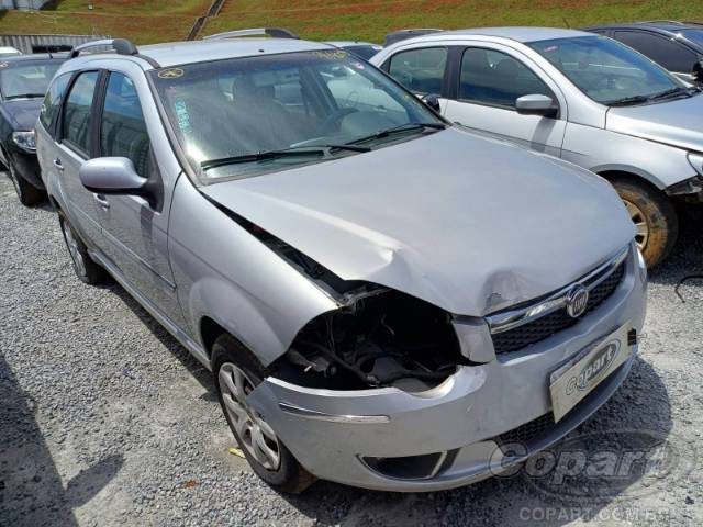 2013 FIAT PALIO WEEKEND 