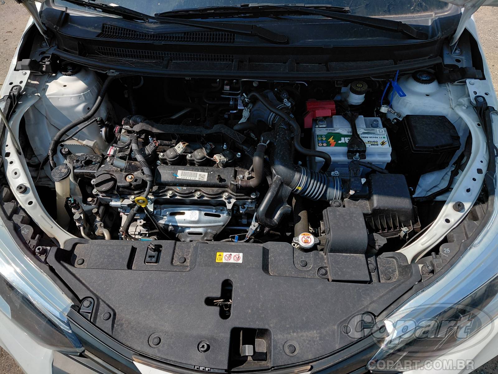 Foto 7 de 10: 2023 TOYOTA YARIS