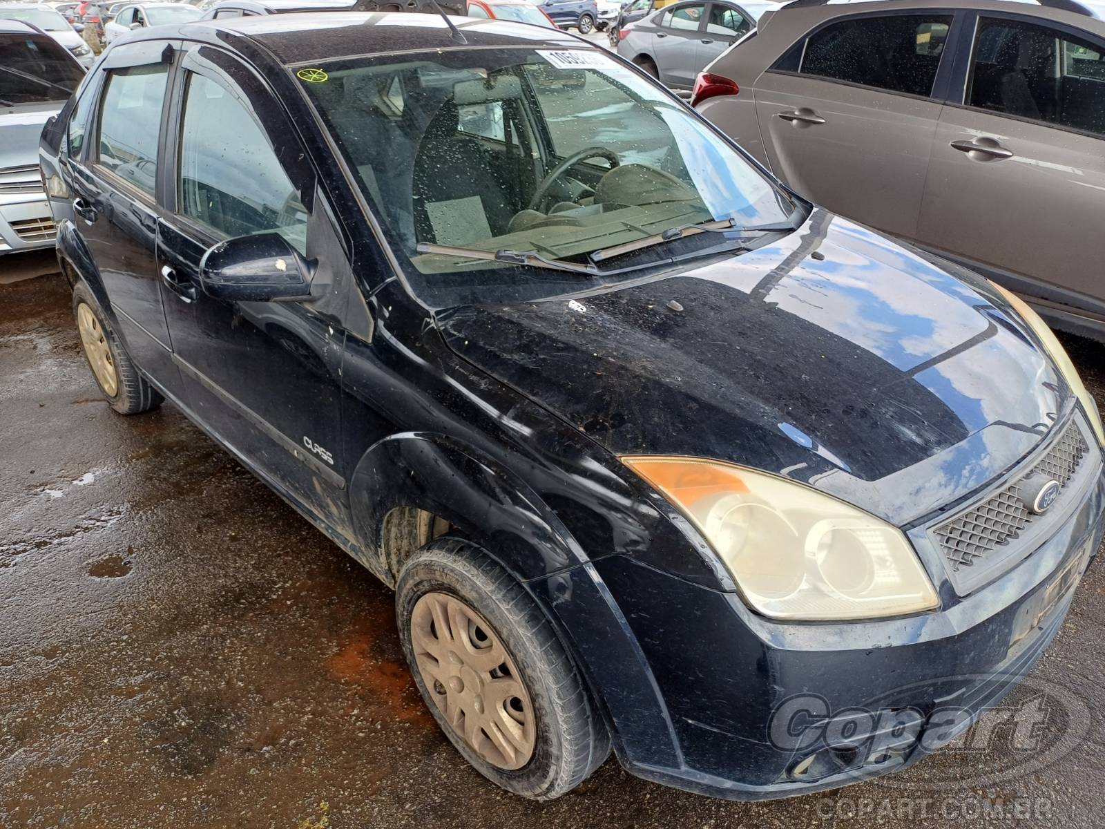 Veículo Ford Fiesta FORD FIESTA SEDAN 2010 2010 em leilão