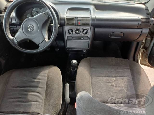 2006 CHEVROLET CLASSIC 