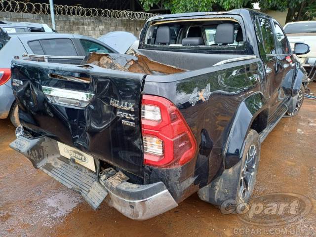 2024 TOYOTA HILUX CD 