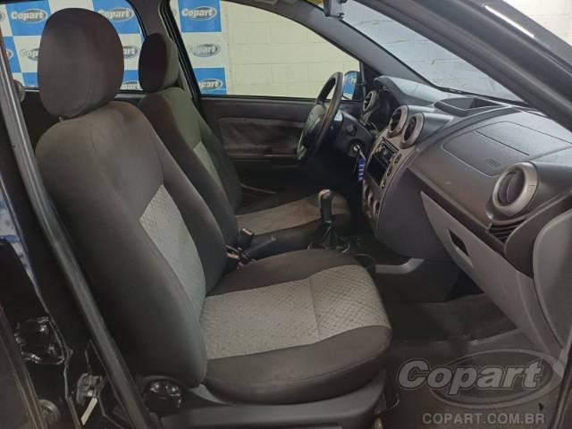 2014 FORD FIESTA 