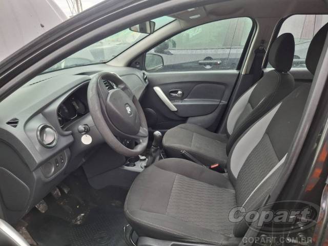 2019 RENAULT SANDERO 