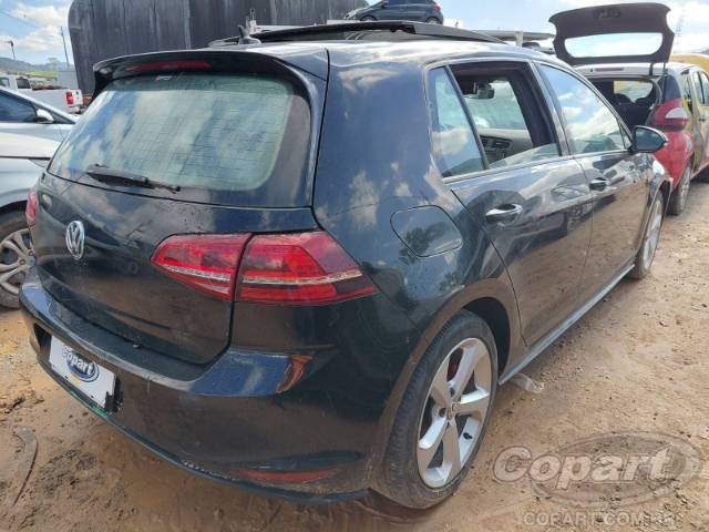 2017 VOLKSWAGEN GOLF 