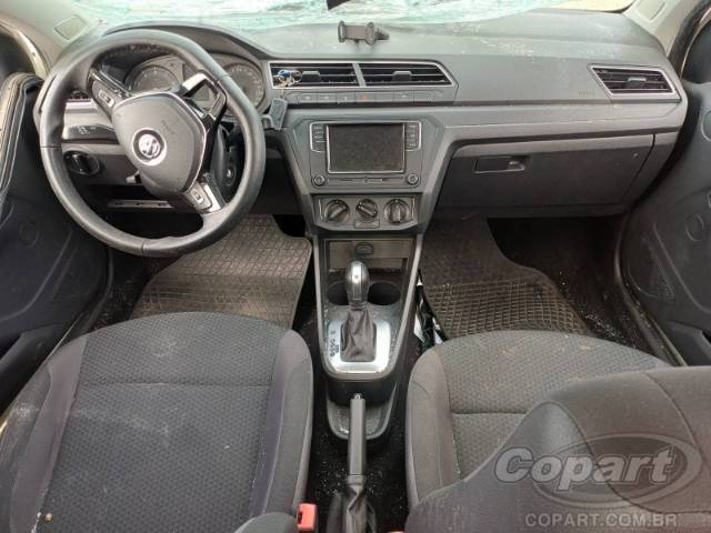 2021 VOLKSWAGEN VOYAGE 