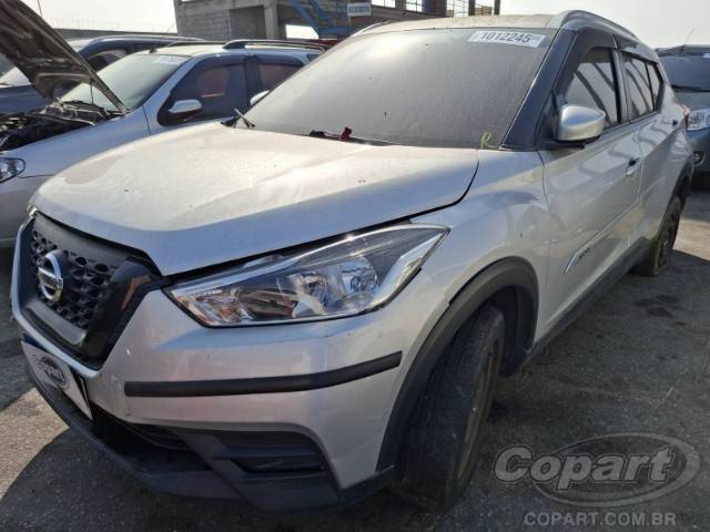 2020 NISSAN KICKS 