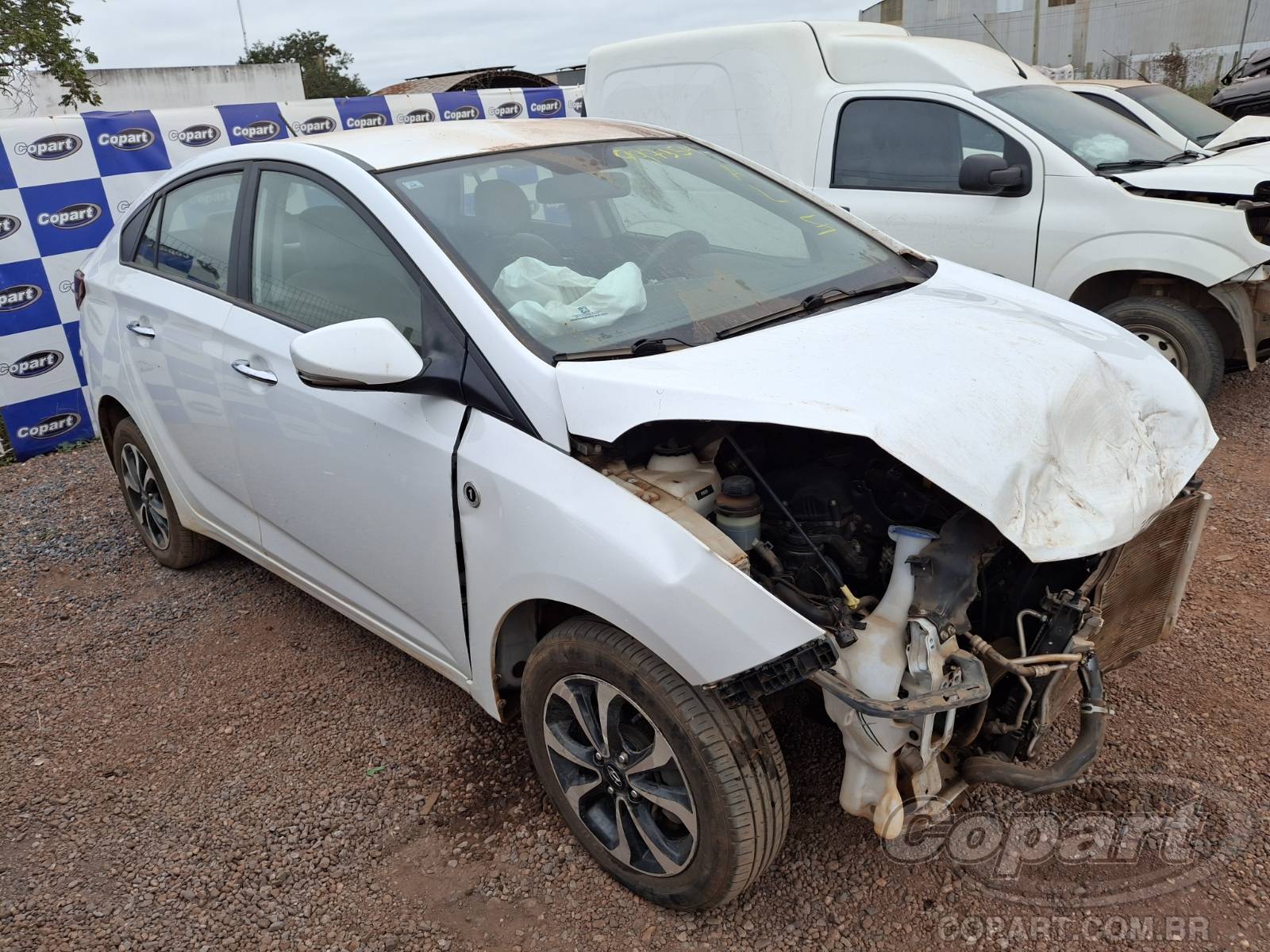 HYUNDAI HB20S Comfort Plus 1.6 16V CVVT 2019