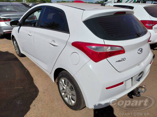 2016 HYUNDAI HB20 