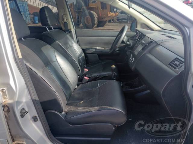 2013 NISSAN TIIDA 