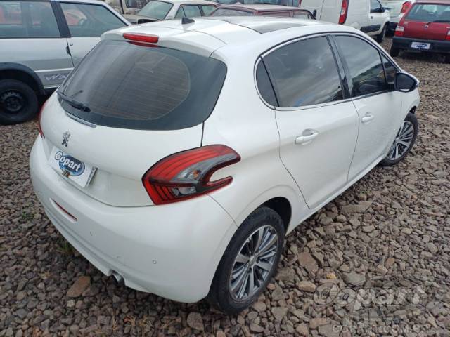 2017 PEUGEOT 208 