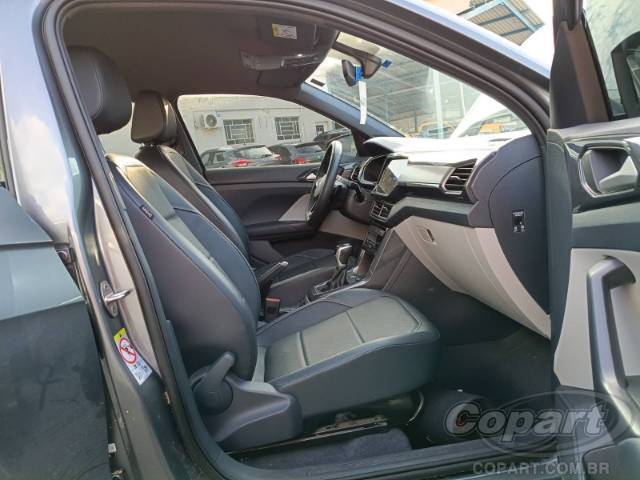 2024 VOLKSWAGEN T-CROSS 