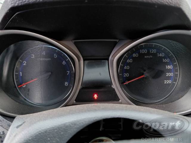 2015 HYUNDAI HB20 