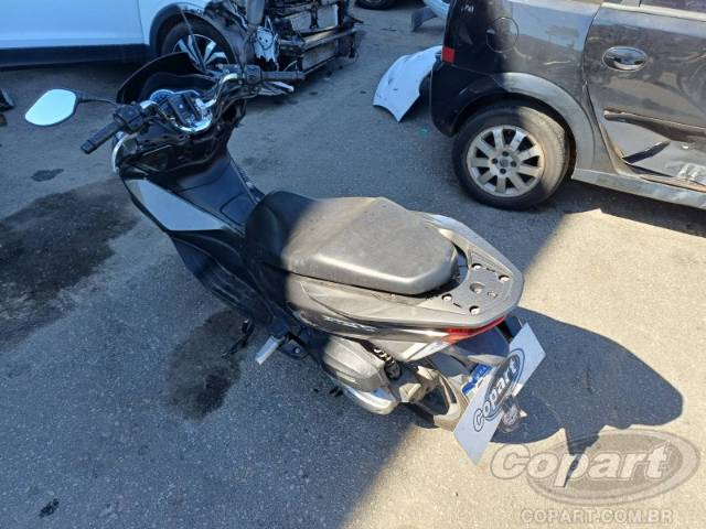 2016 HONDA PCX 