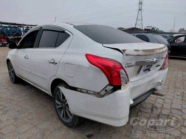 2018 NISSAN VERSA 