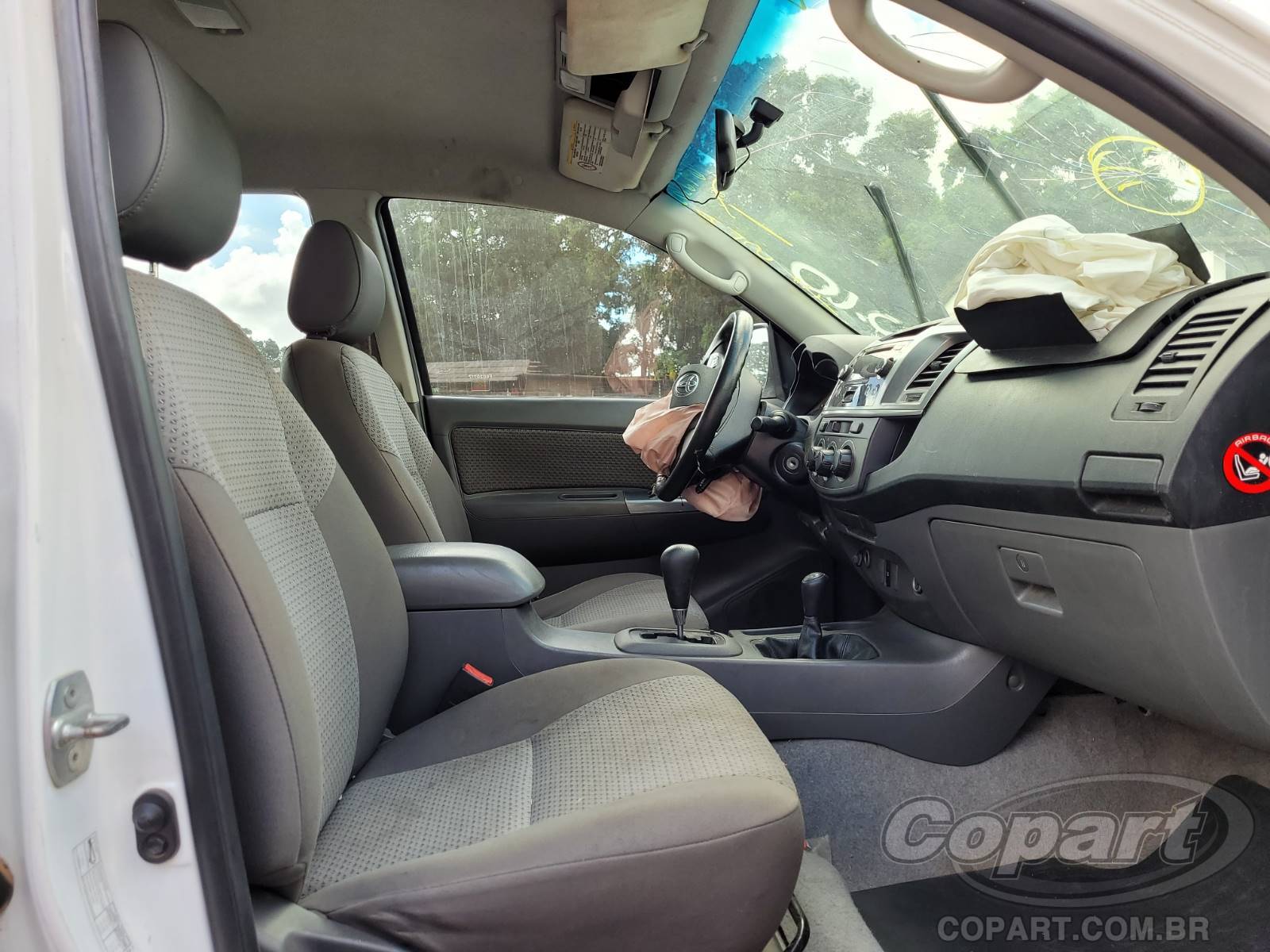Foto 5: 2015 TOYOTA HILUX CD