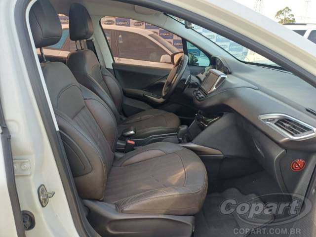 2017 PEUGEOT 2008 