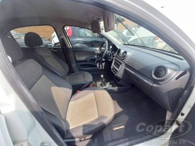 2016 VOLKSWAGEN GOL 