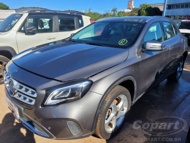 2019 MERCEDES BENZ CLASSE GLA 