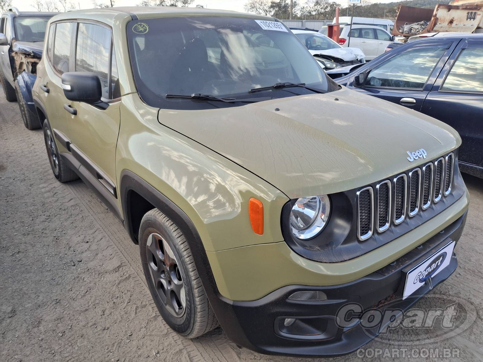 Veículo Fiat Renegade JEEP RENEGADE SPORT 1.8 16V E.TORQ 2015 2016 em leilão