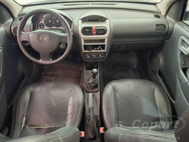 2011 CHEVROLET CORSA SEDAN 