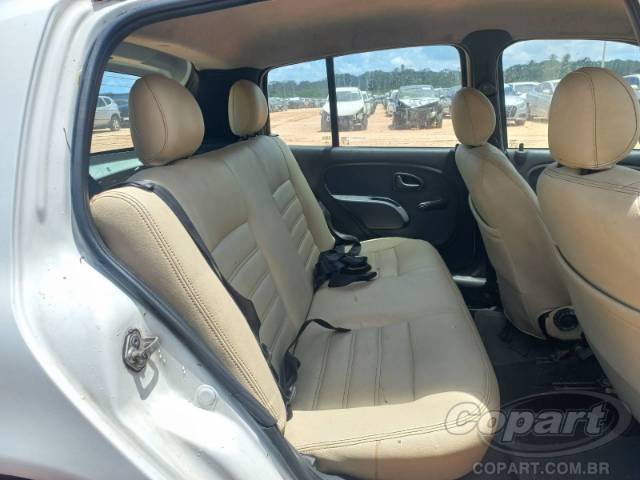 2014 RENAULT CLIO 